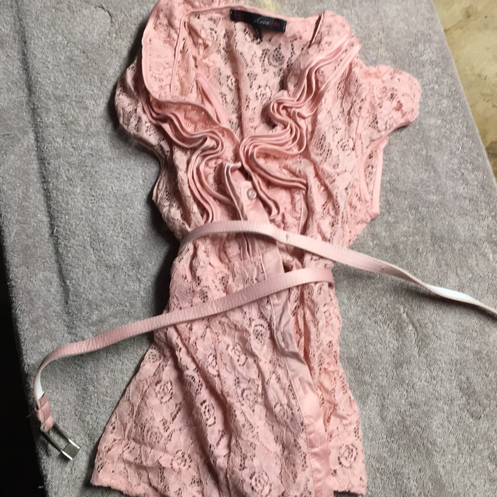 Cute work top!